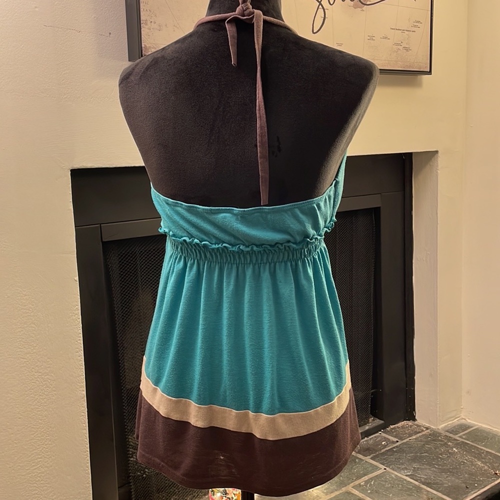 Halter Top - Picture 5 of 12